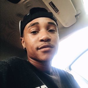 Meet your Posher, Donnell